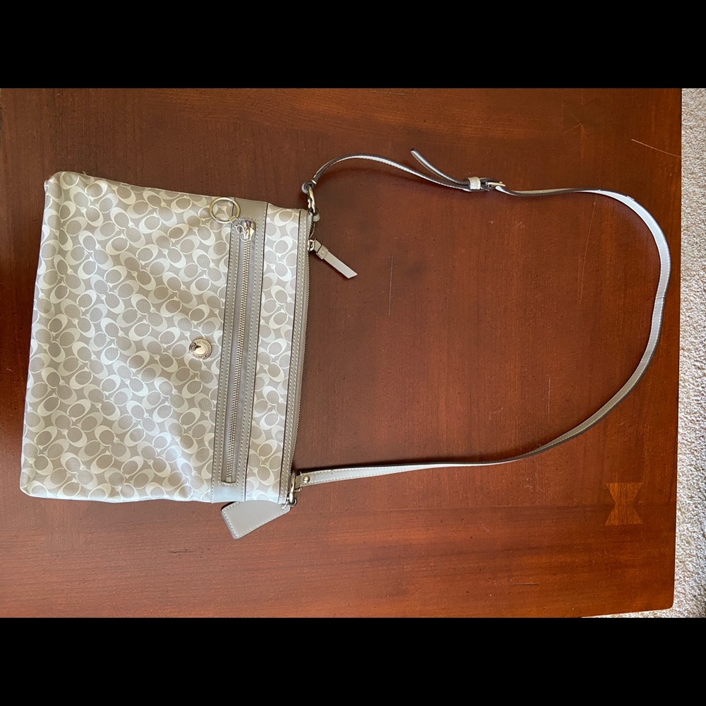 Authentic Coach Purse - Picture 7 of 7